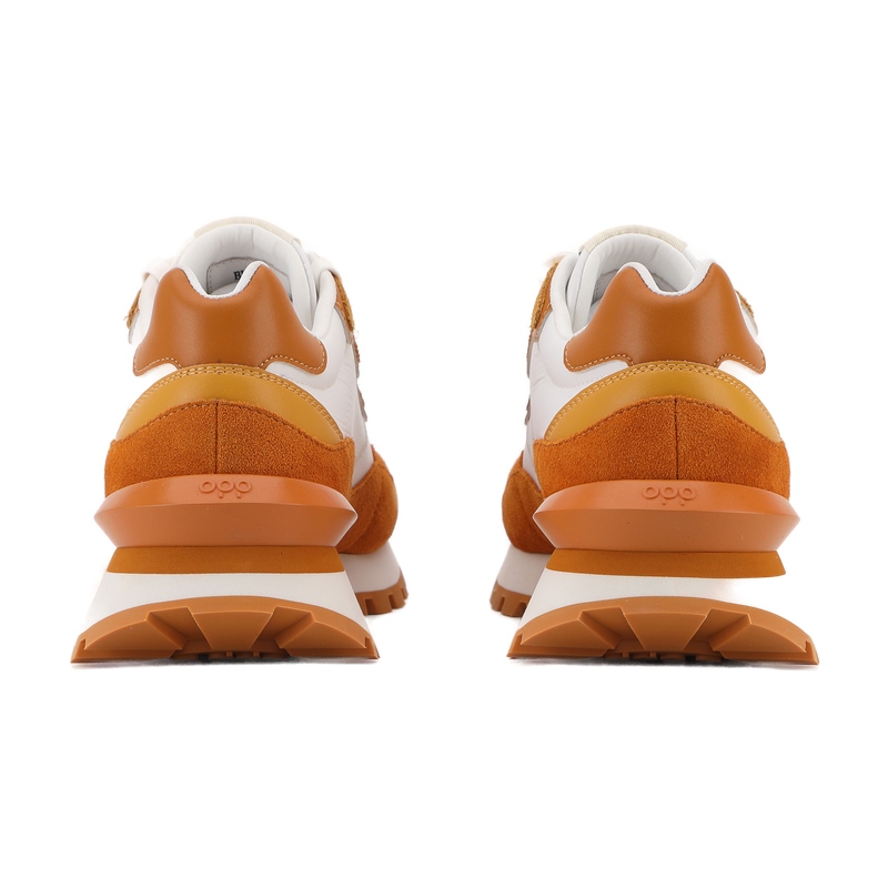 Limited Edition Web3 Inspired Bitcoin Sneakers – Amber Gold Statement Style - Image 5