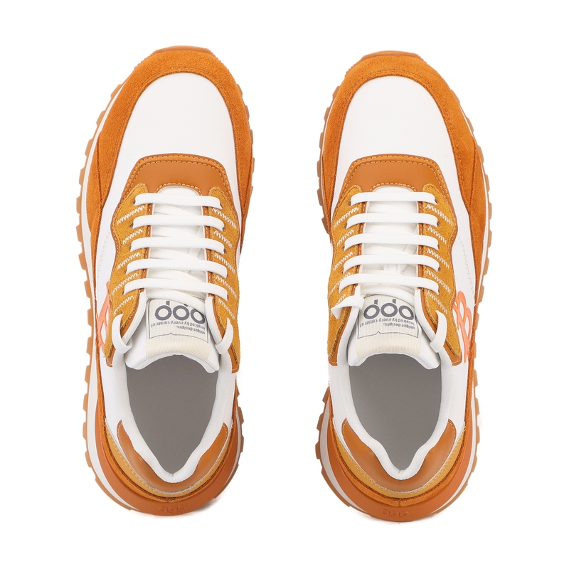 Limited Edition Web3 Inspired Bitcoin Sneakers – Amber Gold Statement Style - Image 9